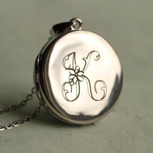 英国代购 镌刻照片小盒纪念项链 Locket◇手作圆形纯银字母定制个性