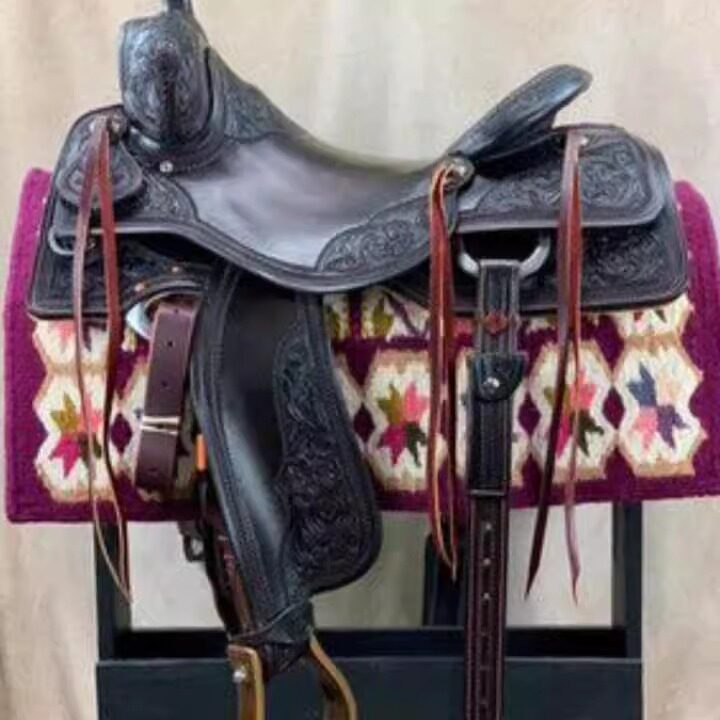 海外代购Saddle手作定制深棕色雕刻皮革西部马鞍(配马笼头胸甲)