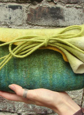 海外代购Felted◇手作林地仙女羊毛毡包绿白色晚装包单肩包斜挎包