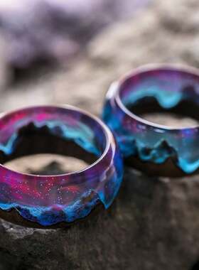 森林树脂木制结婚对戒夜光戒指