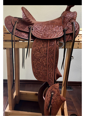 海外代购Dark◇手作深棕色皮革雕花真皮木质头笼胸甲定制西部马鞍