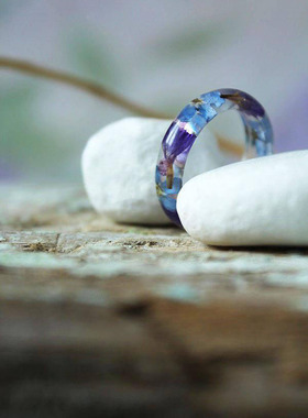 紫色花朵蓝色勿忘我真花树脂戒指