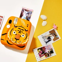 Fujifilm/Fuji Instax Первая визуализация оригинальная мини -11 Силиконовая защитная набор