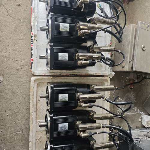 议价华大绝对值伺服电机，110ST-M0752030LMDDZ/