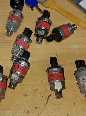 议价约克YORK丹佛斯压力传感器060G2153 025-295