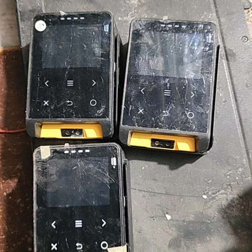 议价多车道航站楼移动数据终端，外观成色如图，型号如图，看得懂