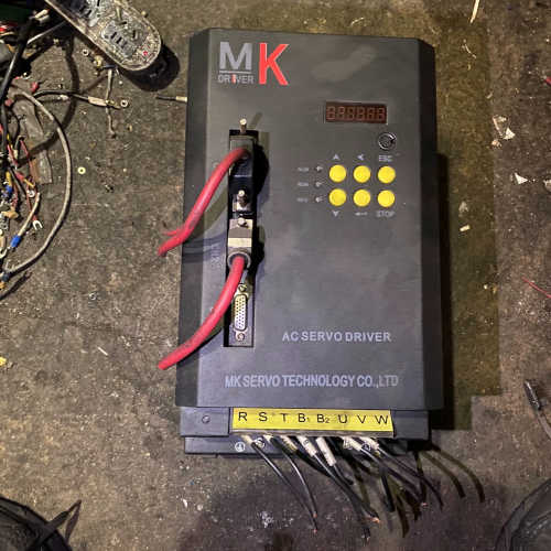 议价MK埃姆克7.5KW主轴伺服驱动器SD-S4T7P5-S0，