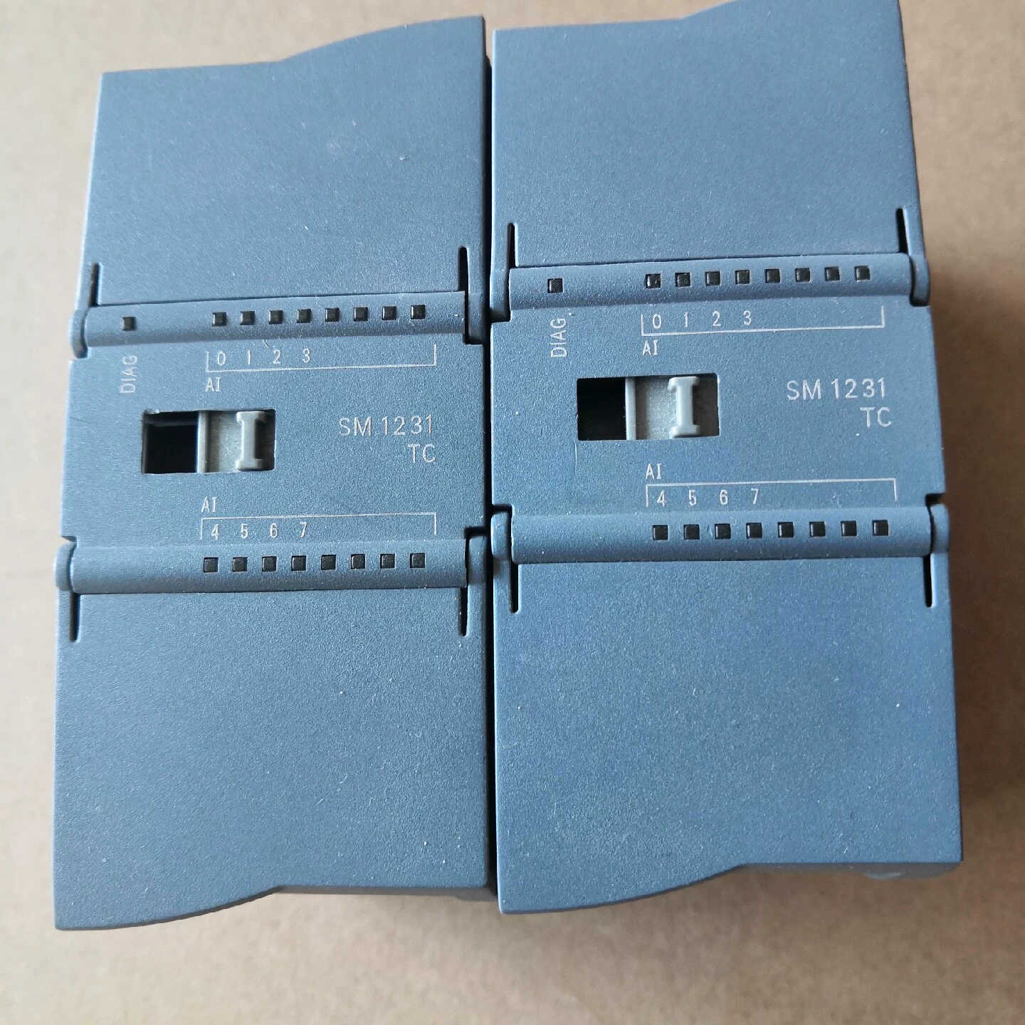 议价231-5qf30  plc sm1231TC西