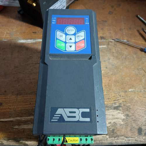 议价ABC变频器AD800-2S1D5-PU00CU00，220