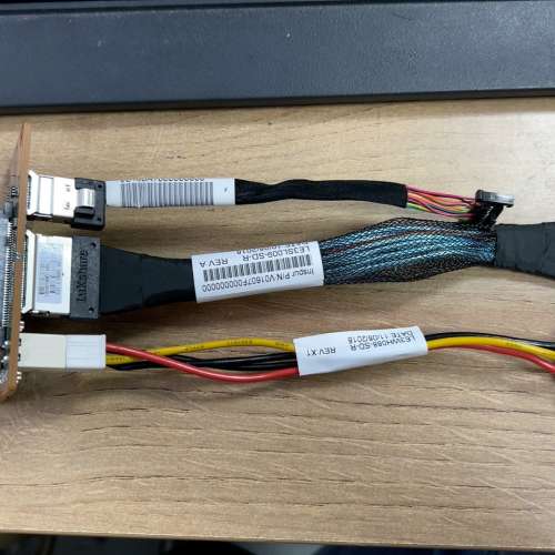 议价浪潮 SA5212H5 NF5280M5 U2转接板。