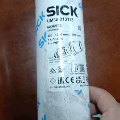 议价全新正品SICK西克超声波传感器，型号UM30-213118