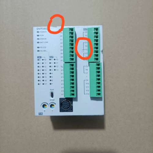 议价台达PLC，型号DVP28SV11T2，有明显使用痕迹，