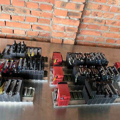 议价三菱QJ71C24N（1张）、QJ61BT11N（2张）