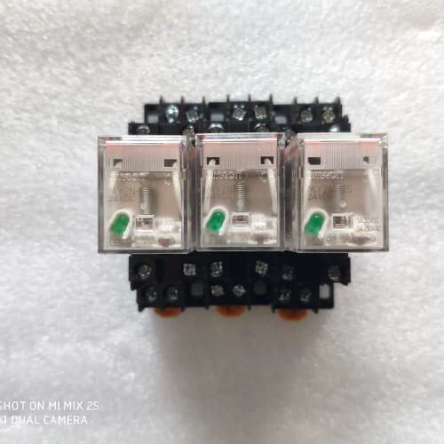 议价中间继电器 DC24V MY2N一GS新款8点