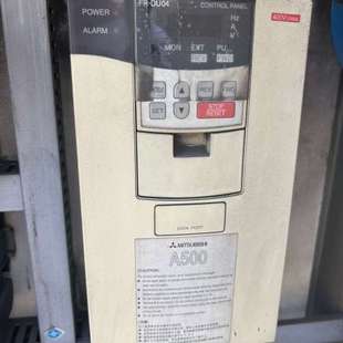 这款 议价三菱 型号为A500 主要颜色为灰白色 变频器具 变频器