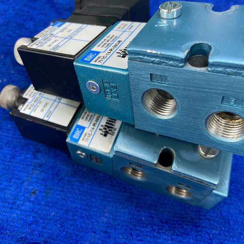 议价MAC电磁阀 711C-14-PI-593JB四通阀