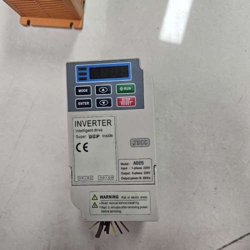 议价精研JSCC变频器A025，0.25kw，220V，