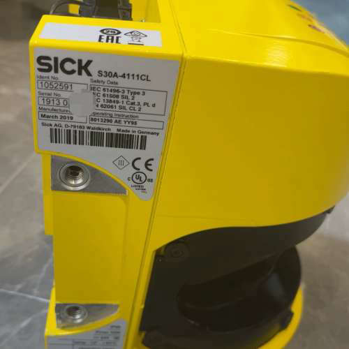 议价全新德国SICK西克激光扫描仪S30A-4111CL，型号1