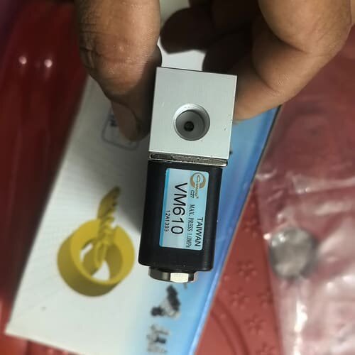 议价全新电磁阀VM610,二手物品，售出不退