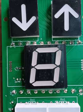 议价巨人通力轿厢显示板DC220B117外呼显示板，二手件，