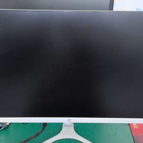 议价95新24寸无边框显示器型号:海冠HG2458MK超薄显示器