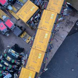 正品 议价PiIZ皮尔兹安全继电器 PNOZx1011P原装