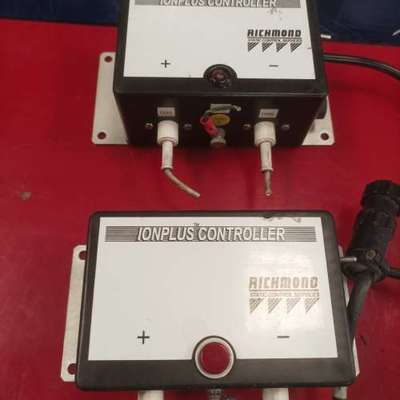 议价I0NPLUS静电控制器，KT17-ESDC1，二手拆机2个
