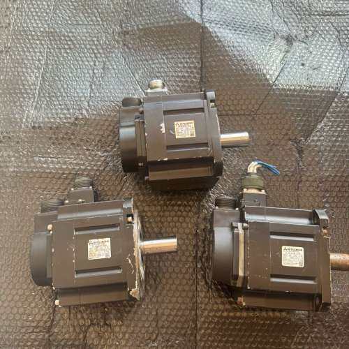 议价三菱伺服电机HF-SE102JW1-S100，1.0kw功率