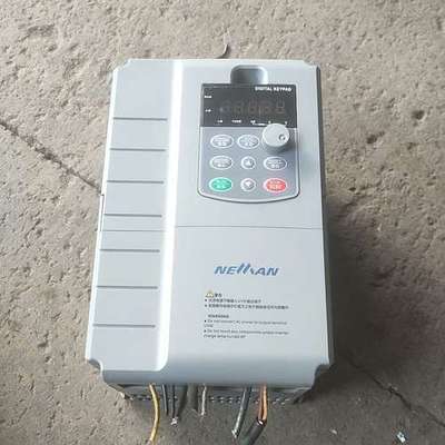 议价诺伊曼4.0kw-5.5kw变频器原装拆机，成色，功能