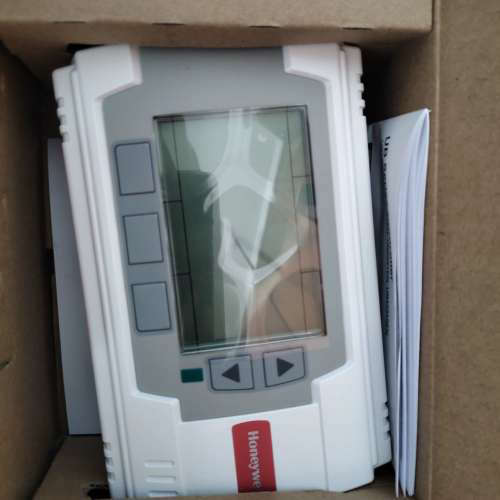 议价舒适控制器UB4334SEN全新霍尼韦尔控制器,全新正品带