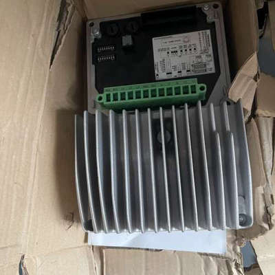 议价全新LENZE伦茨E84DGDVB15242PS-D0  带