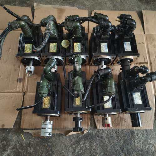 议价广数伺服电机110SJT-M040D(A)，功能正常使用，二