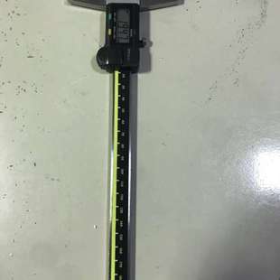 议价三丰数显深度卡尺，深度尺，8-9新，精度ok，量程200