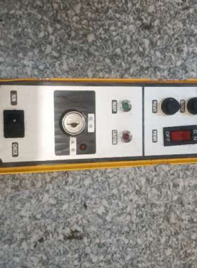 议价安协ANHYUP光电安全装置控制器，全新没外。带钥匙