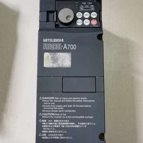 议价三菱变频器FR-A720-0.4K 220V 0.4KW原装