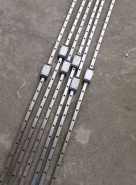 议价力士乐20直线导轨R162389420闲置拆机，总长1550