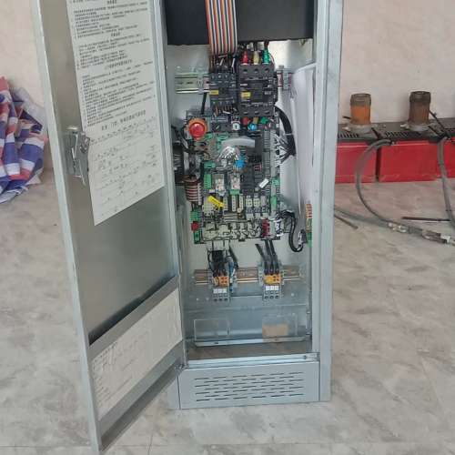 议价现货出售全新 高冠电梯变频器LDC1000B，高冠电梯一体化