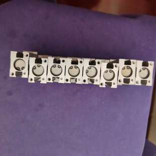 功能正常 拆机成色好 实 10S 议价8个SMC气动手指MHZ2