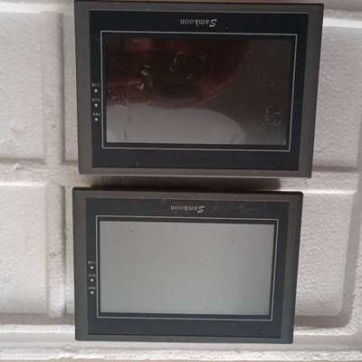 议价显控触摸屏，型号EA-070B成色不是很靓，但功能没问题，有