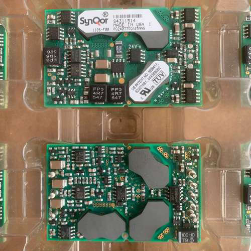 议价全新 SYNQOR PQ24033QGA25NNS