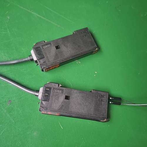 议价E3X-DA6TW-S双数字光纤传感器，