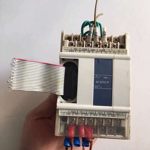 议价XC-E6TC-P PLC控制器