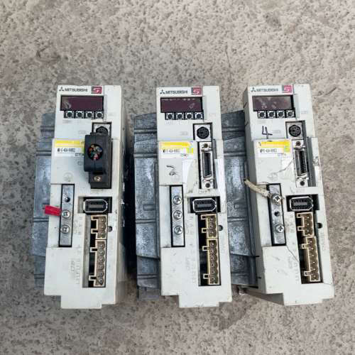 议价MR-E-40A-KH003 三菱驱动器 成色一般 单台99