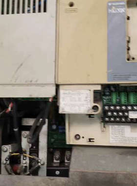 议价安川H1000X-30KW重载变频器两台，成色自定义，都缺面