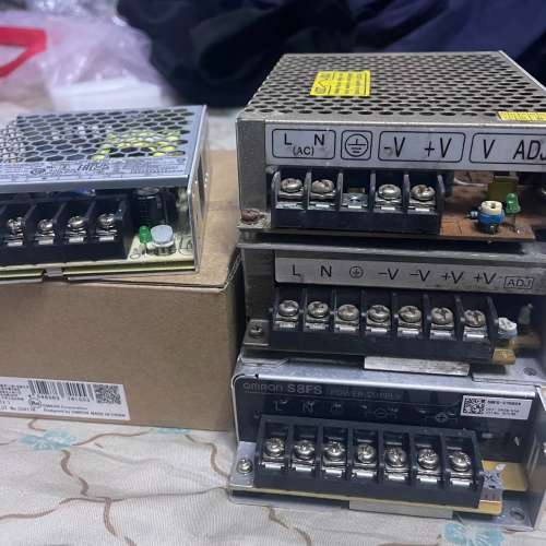 议价开关电源，24V和5V的，有几只基本没用过，还有一只明