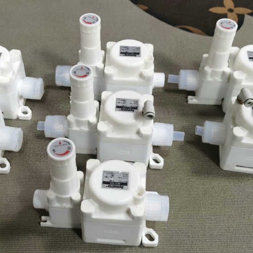 议价Dymatrix气动阀 PFA气动阀隔膜阀，型号：DAS