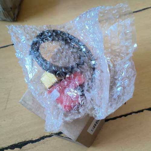 议价全新奉申开关，有10只，需要的联系，！