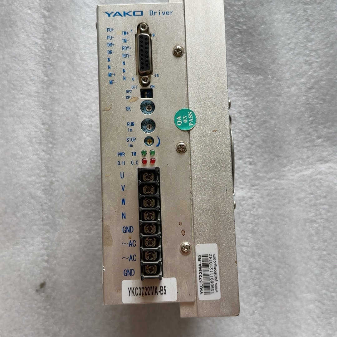 议价研控步进驱动器YKC3722MA-B5