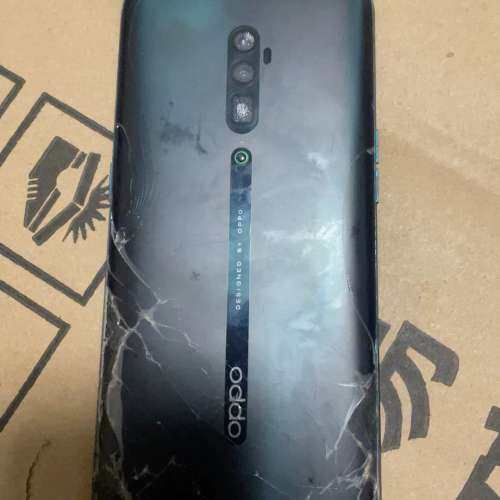 议价Reno10，没有屏幕，当配件出， 插上电源有震动，联