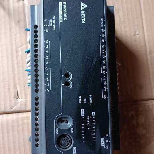 议价台达dvp20ec 拆机功能正常。成色漂亮，有意私聊